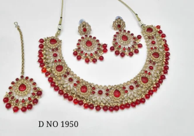 Mona-Lisa-Necklace-Sets