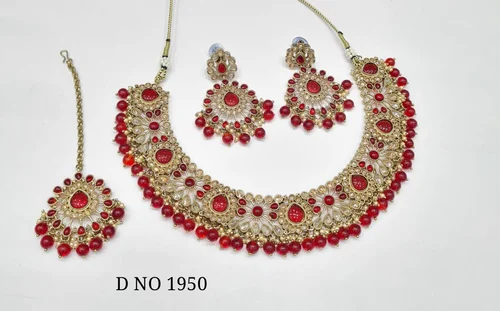 Mona Lisa Necklace Sets