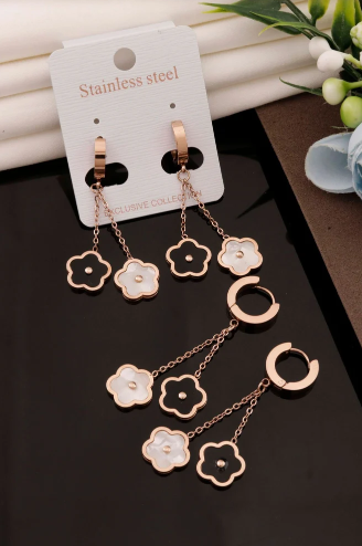 Ladies Fancy Hanging Earrings