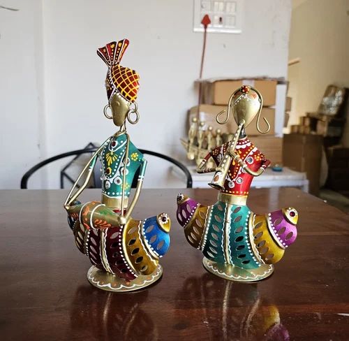 Couple T Light Candle Holder