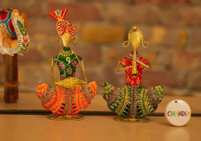 Couple-T-Light-Candle-Holder