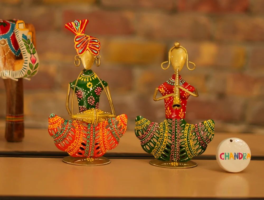 Couple T Light Candle Holder