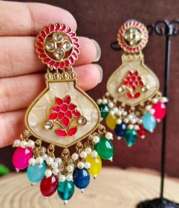 Wholesalers And Exporters Of Meenakari And Pearl Jewellery