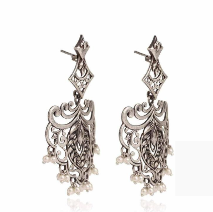 Designer Earrings With Pearls