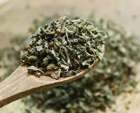 Dried Conventional Herbs Lemon Balm Leaves