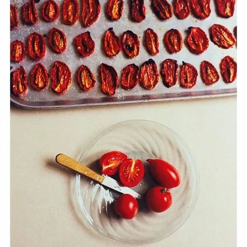 Fresh Candy Oval Tomato