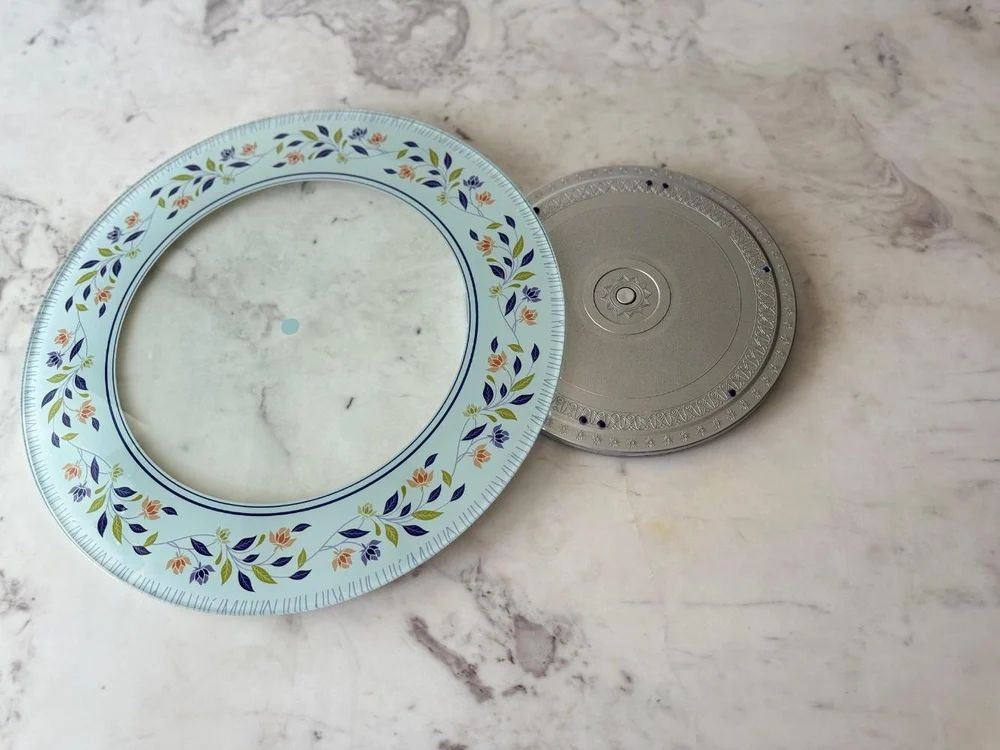 S17 Crystal Etched Lazy Susan