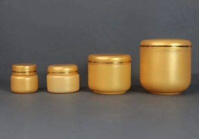 Cosmetic-Cream-Jar-with-Foiling-Cap-Plug-1-1