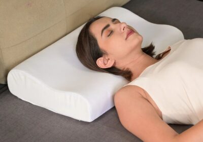 Memory-Foam-Cervical-Pillow-King-Size